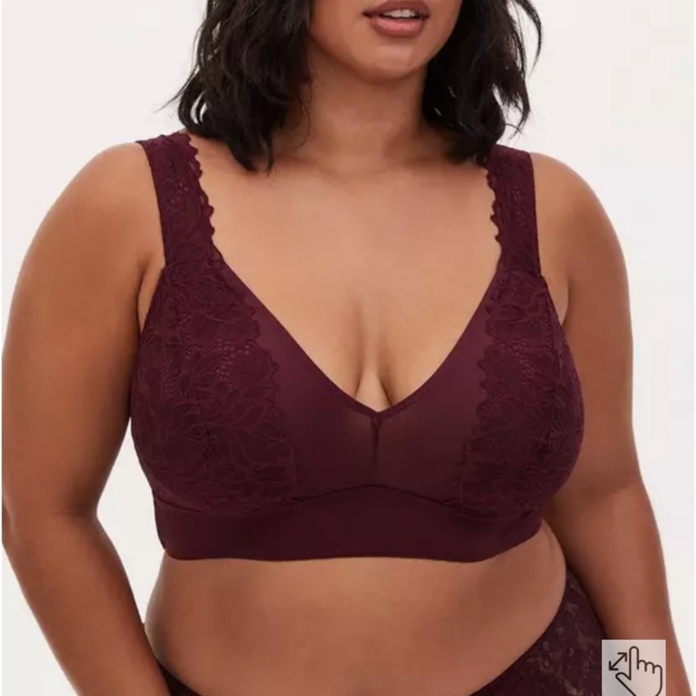 Torrid Unlined Microfiber Burgundy Lace Bralette with Scalloped Edges size 2 2X